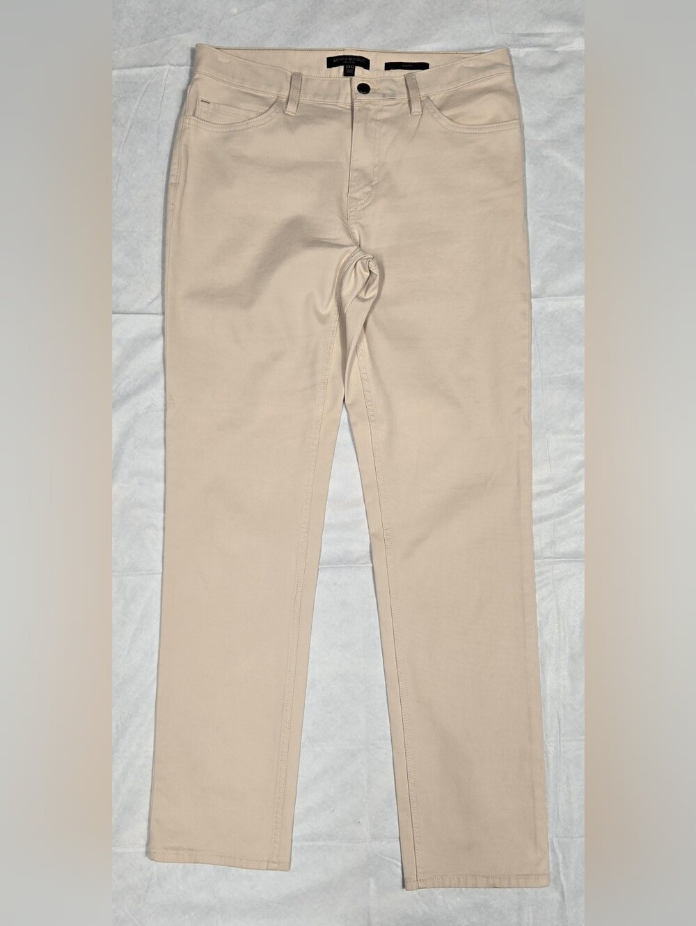 Banana Republic Traveler 31x32 Jeans Pants Slim Fit Cream